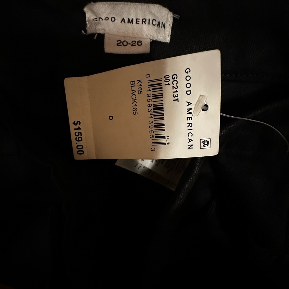 Good American Always Fits Jesns Good
Classic Jeans Sz 20-26 NWT - Picture 8 of 8